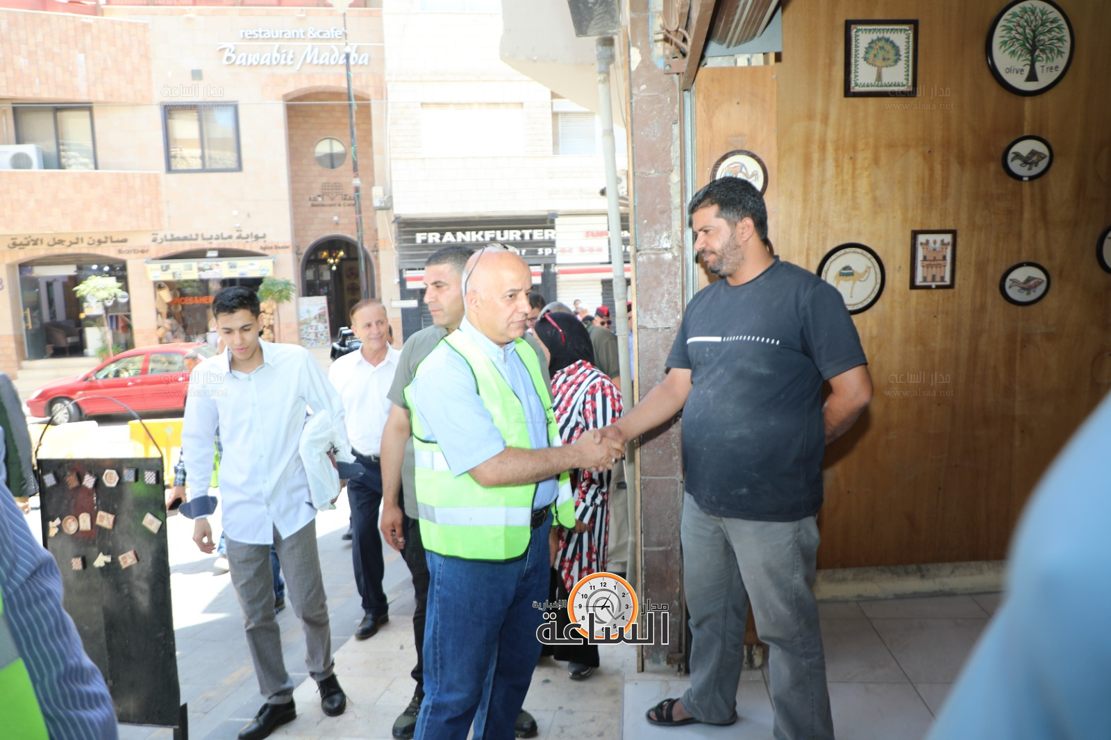 Madar Al-Saa Images 0.8959707160206598