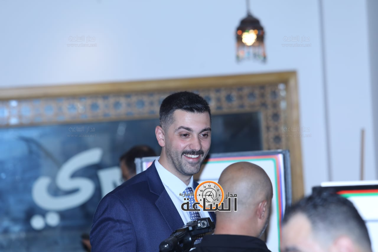 Madar Al-Saa Images 0.514686053183655