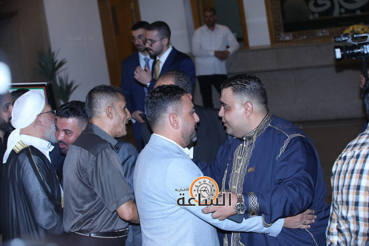 Madar Al-Saa Images 0.42333865766508194