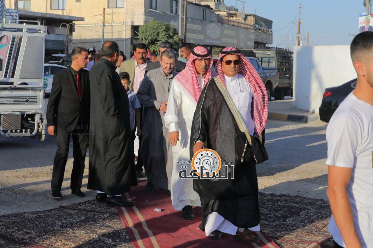 Madar Al-Saa Images 0.24467435337732568