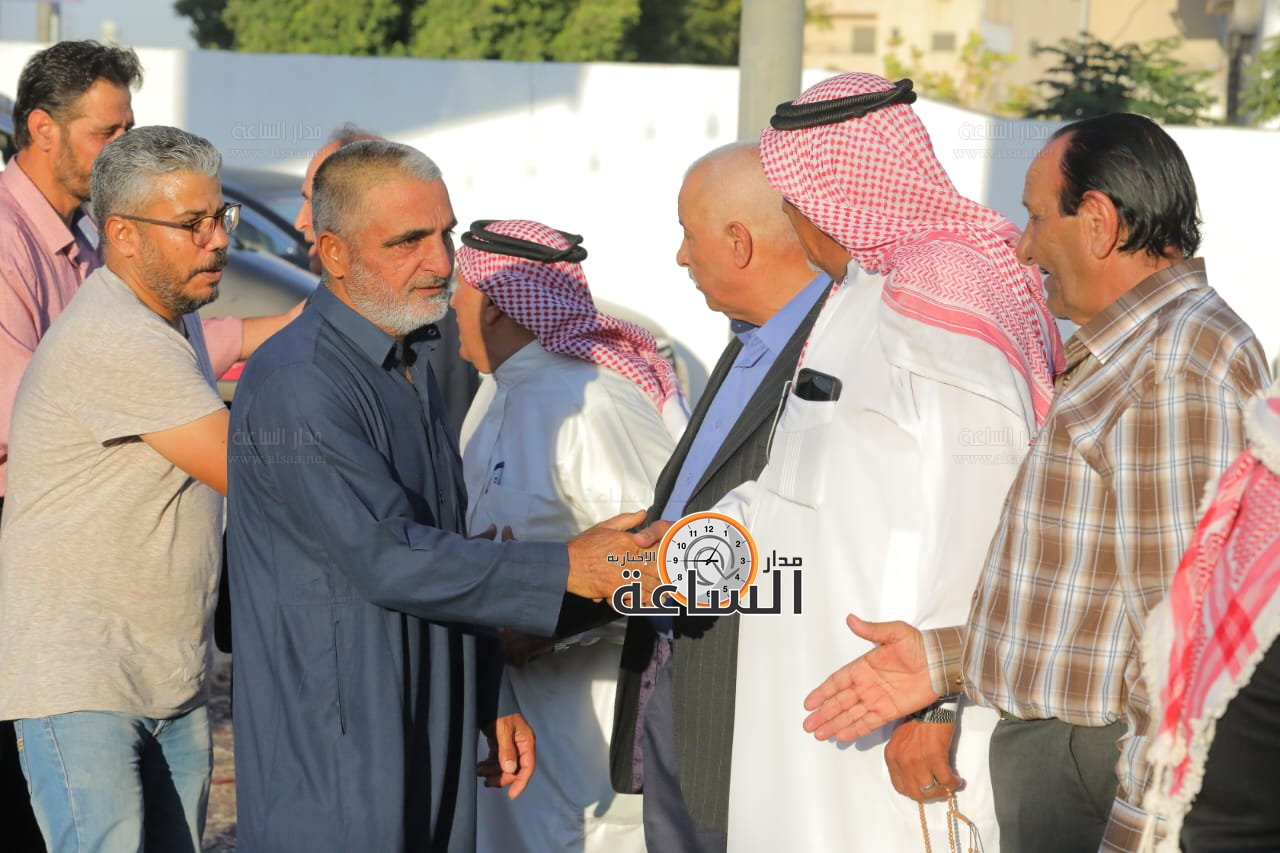 Madar Al-Saa Images 0.5932303464773077