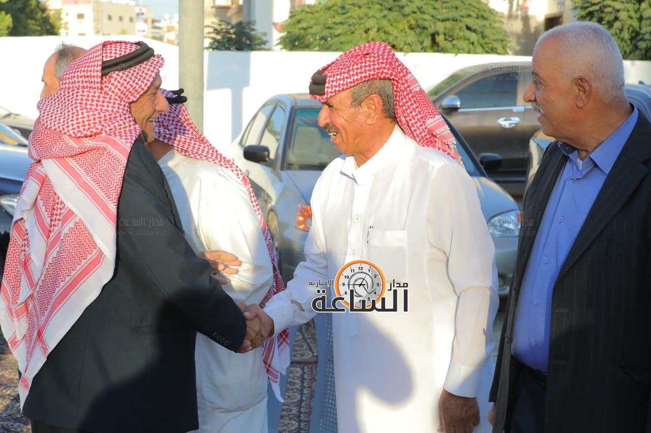 Madar Al-Saa Images 0.8844040574509309