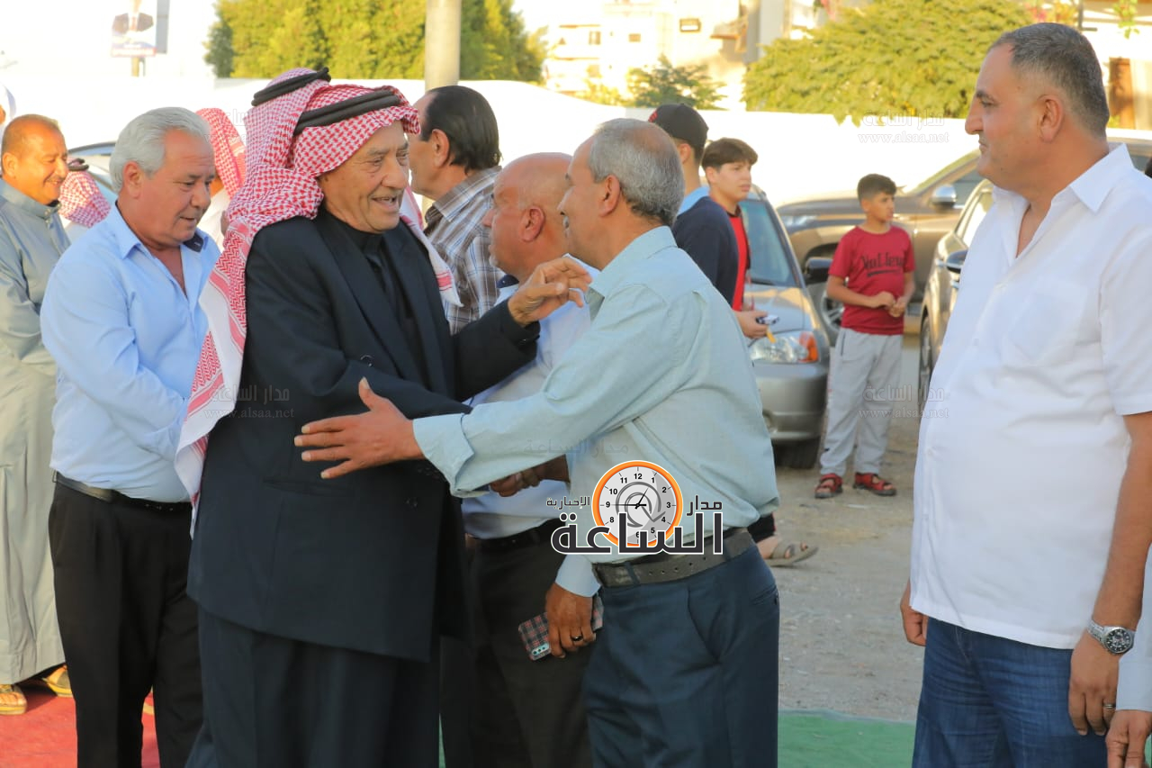 Madar Al-Saa Images 0.596228606422414