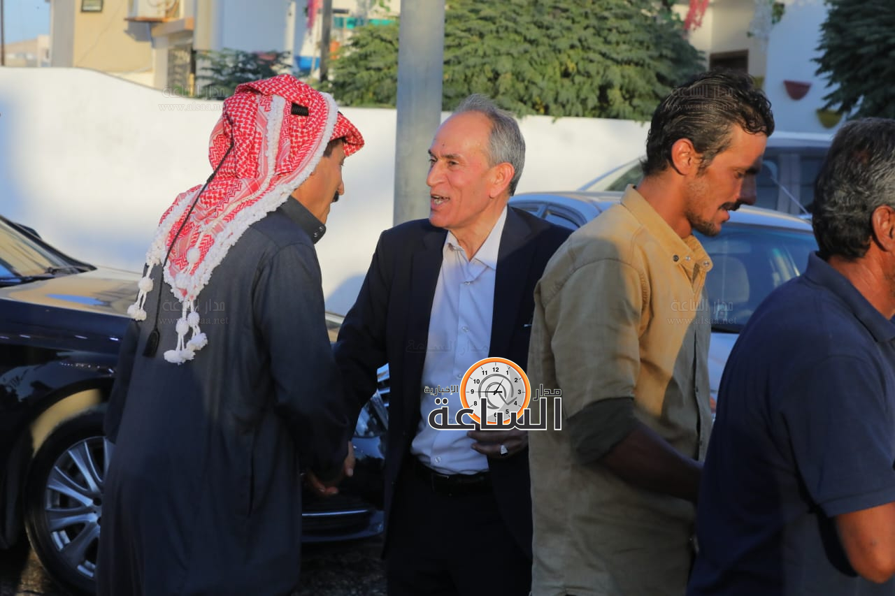 Madar Al-Saa Images 0.31482042823004863