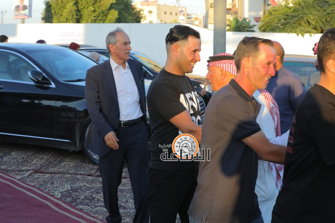 Madar Al-Saa Images 0.7385025536067351