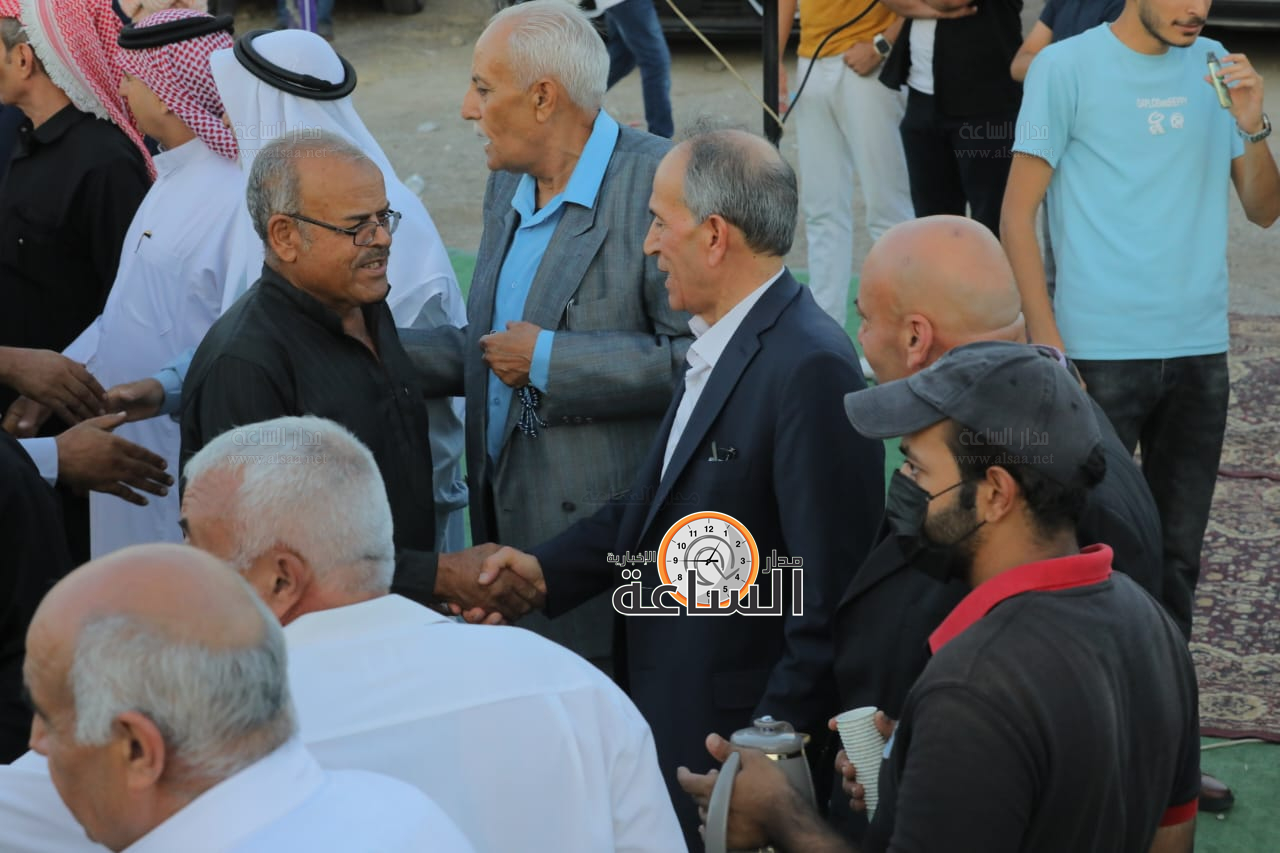 Madar Al-Saa Images 0.7257239691644681