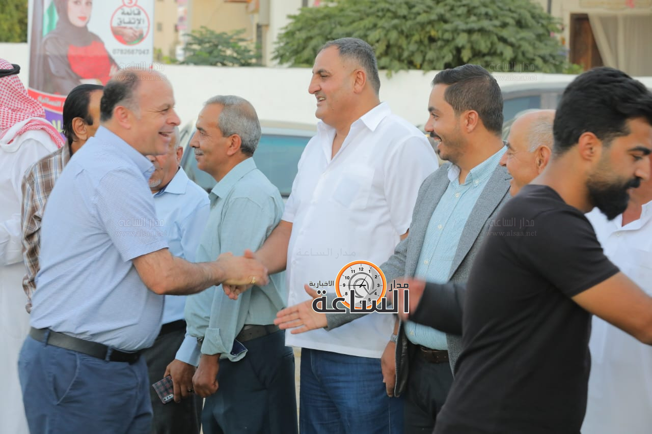 Madar Al-Saa Images 0.44204570061822035