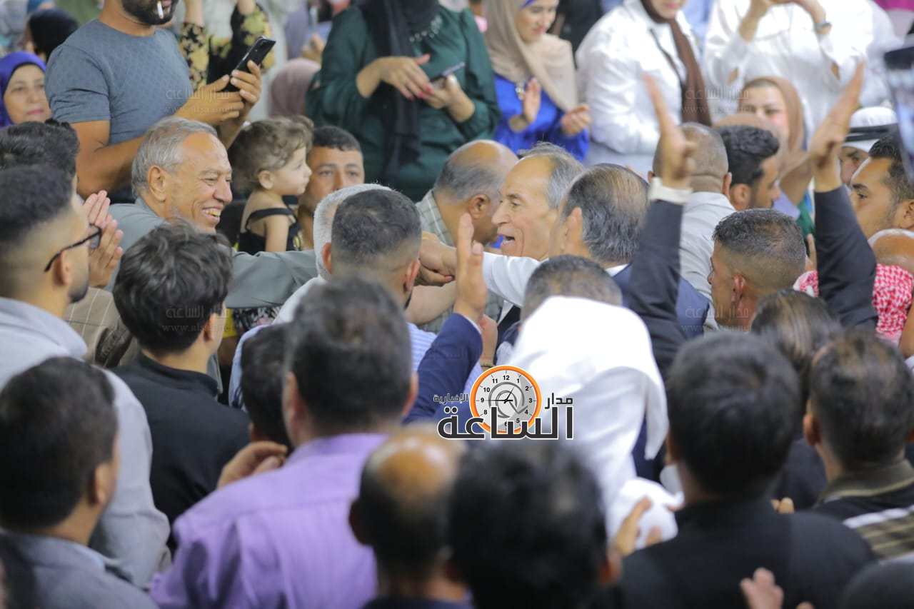 Madar Al-Saa Images 0.6637467853290138