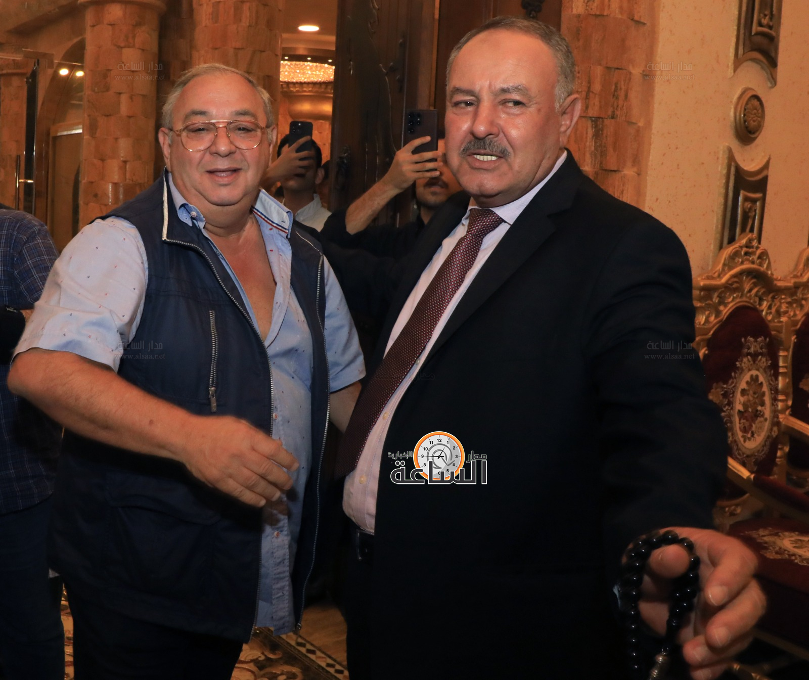 Madar Al-Saa Images 0.17422097404024095