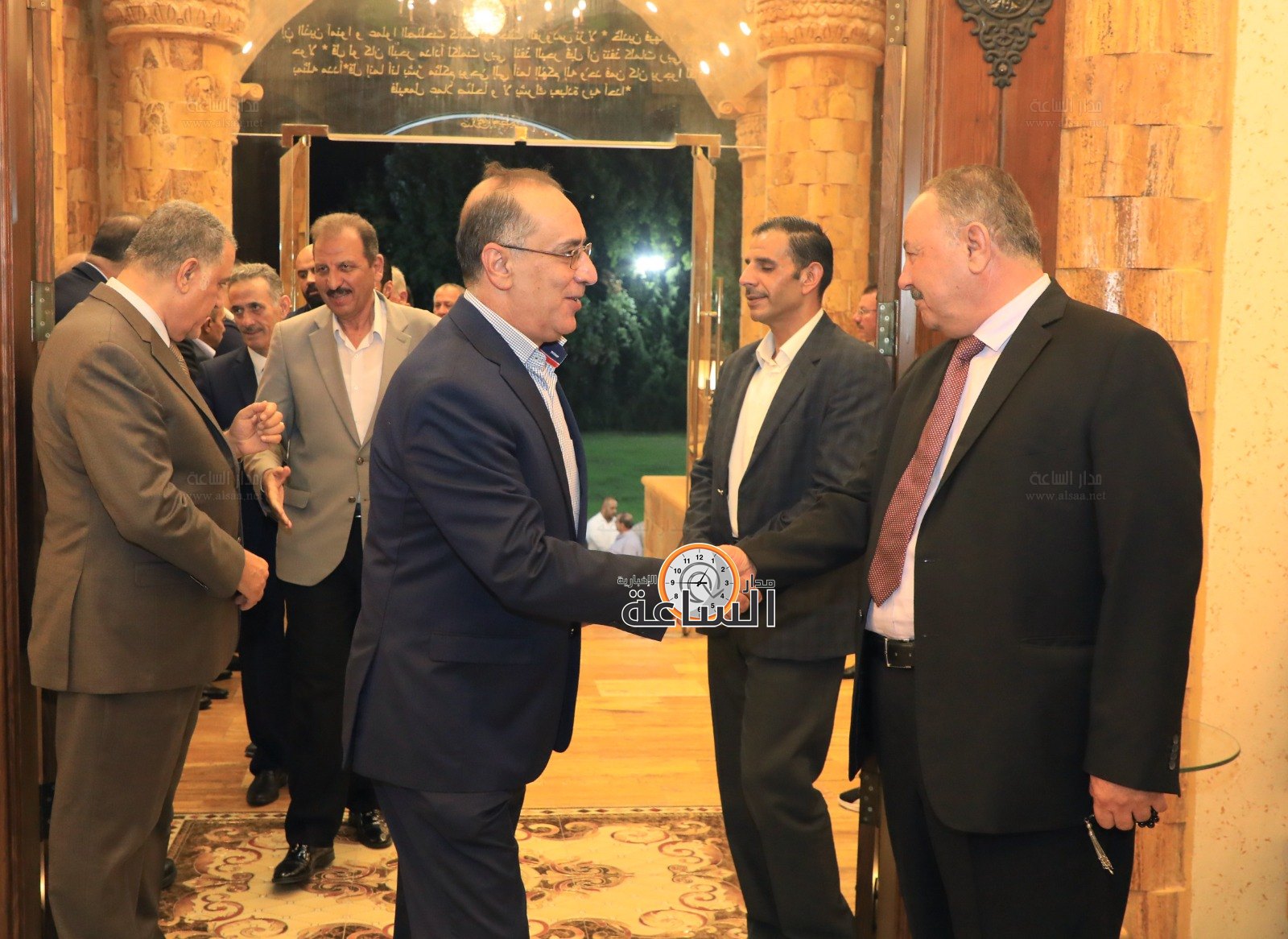 Madar Al-Saa Images 0.04124060658212625