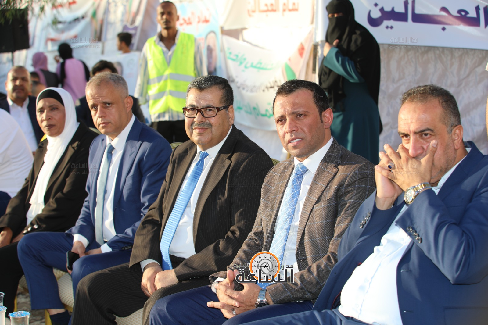 Madar Al-Saa Images 0.9195138629541388