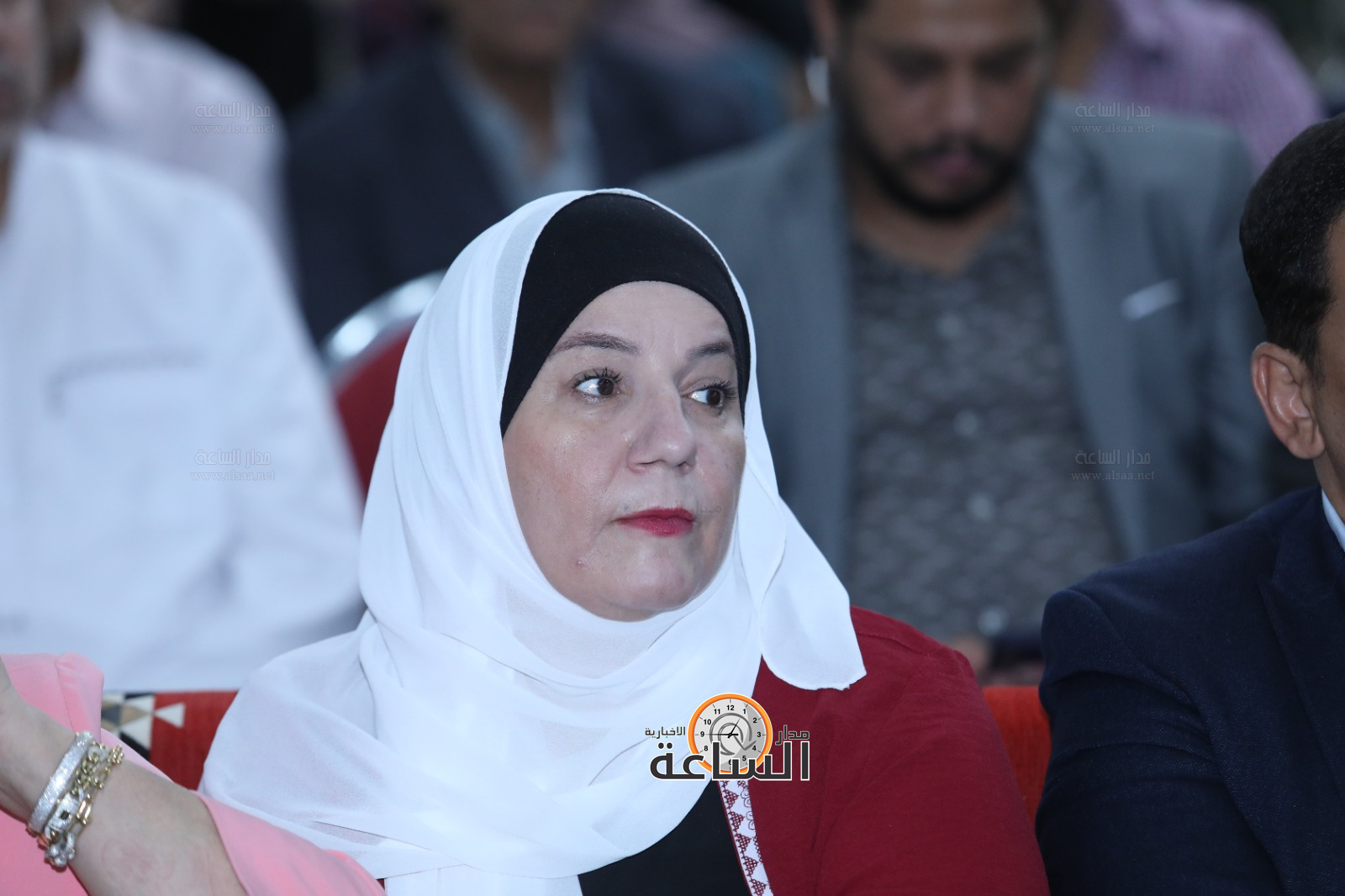 Madar Al-Saa Images 0.05491657369212288