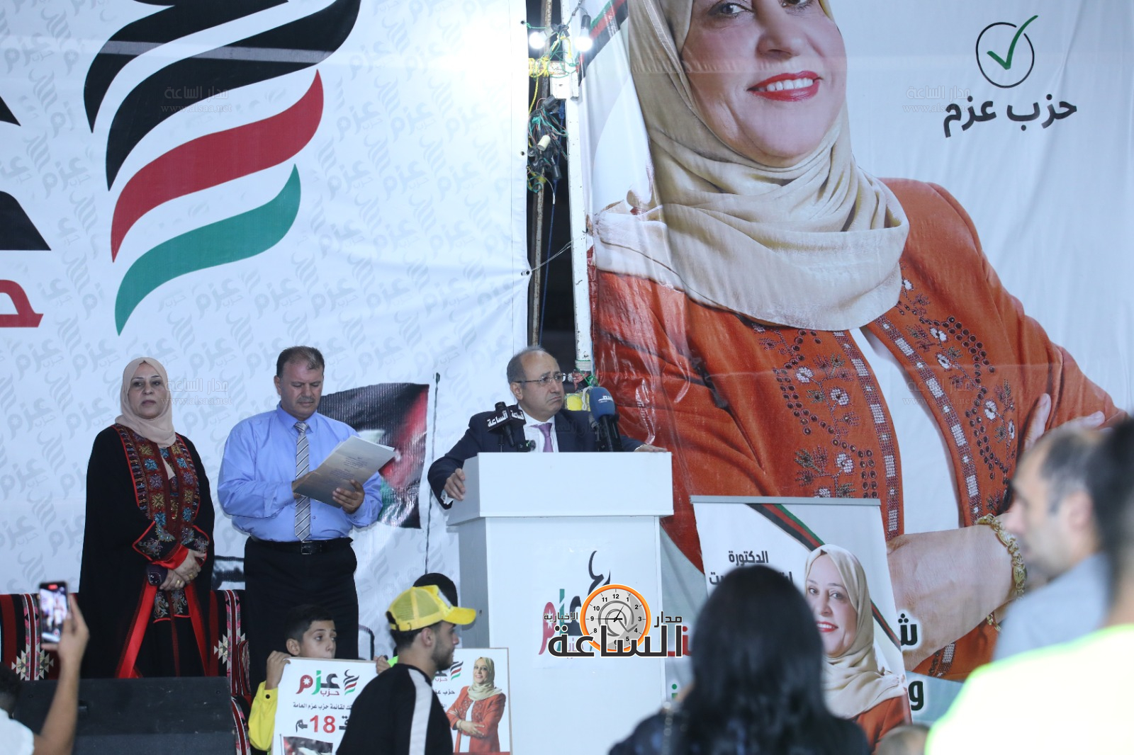 Madar Al-Saa Images 0.10882940393760099