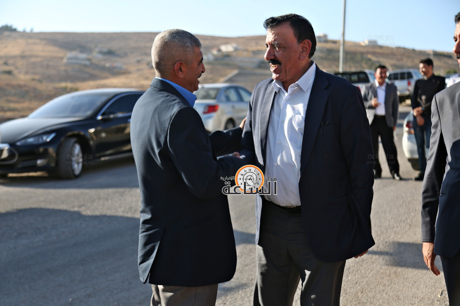 Madar Al-Saa Images 0.3228006571996309