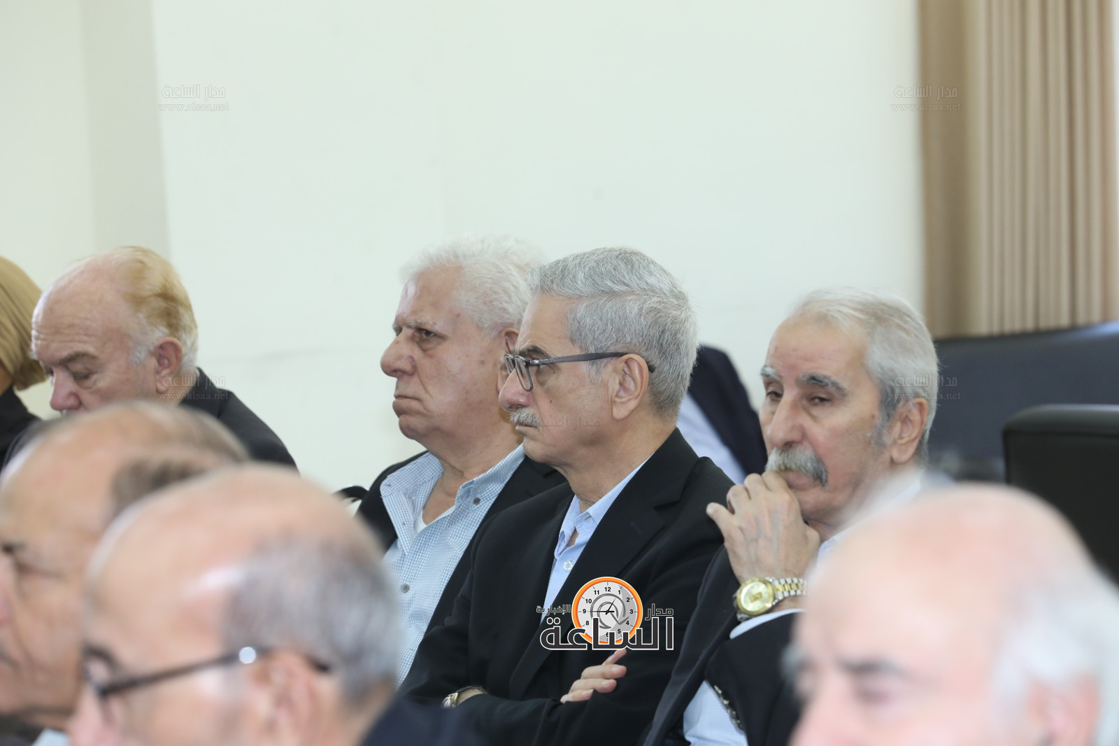 Madar Al-Saa Images 0.7416276545295406