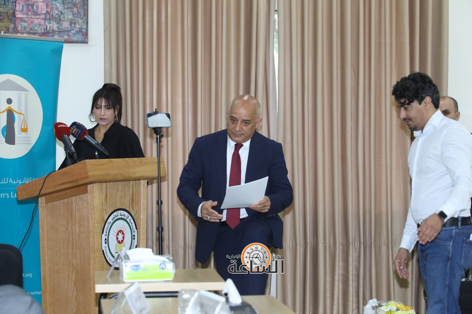 Madar Al-Saa Images 0.4920419996248049