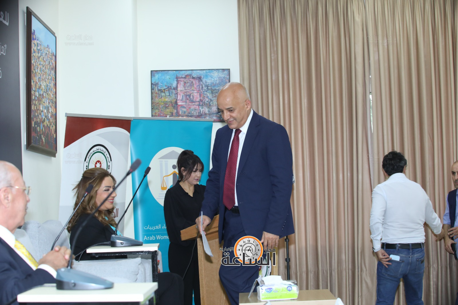 Madar Al-Saa Images 0.19322528731909583