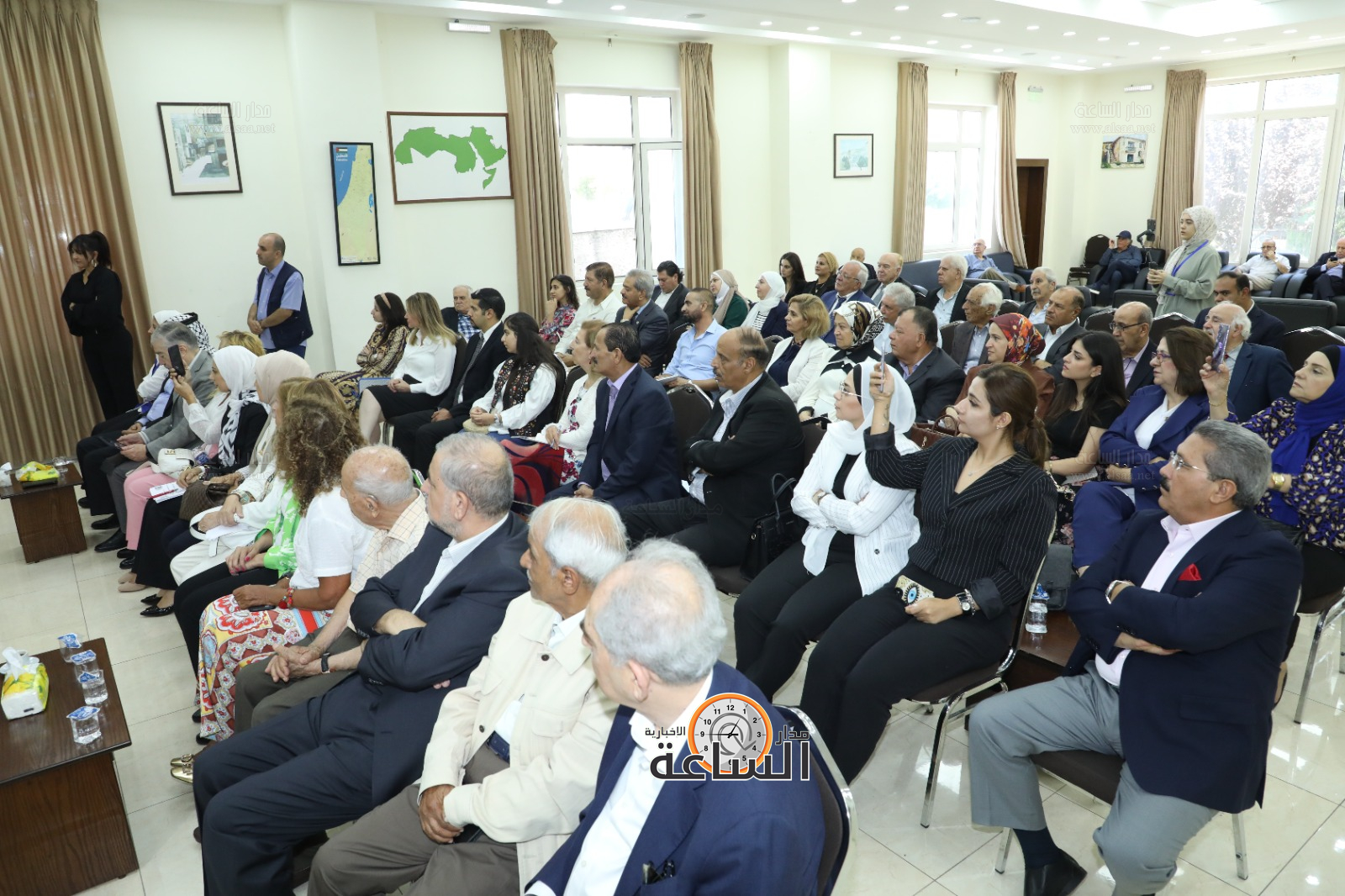 Madar Al-Saa Images 0.9189825402190495