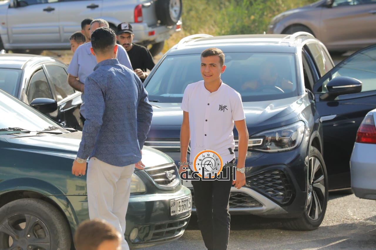 Madar Al-Saa Images 0.9557554652429838