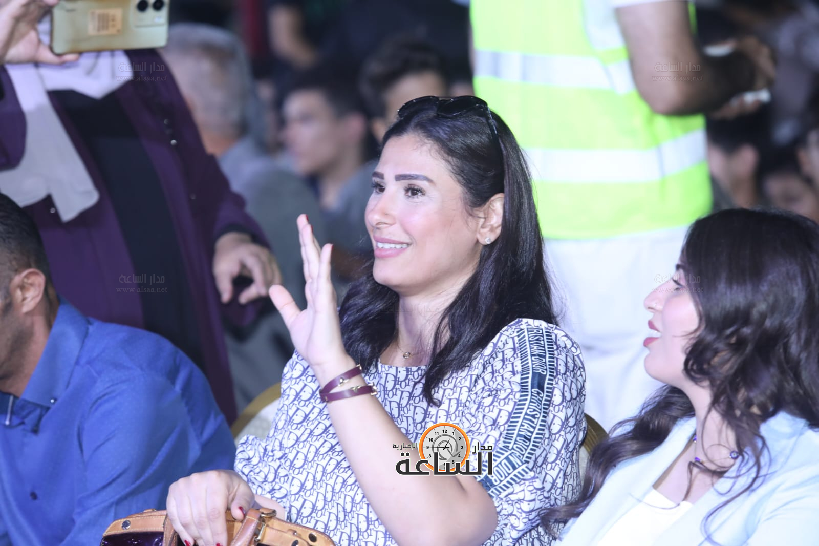 Madar Al-Saa Images 0.8585660156238661