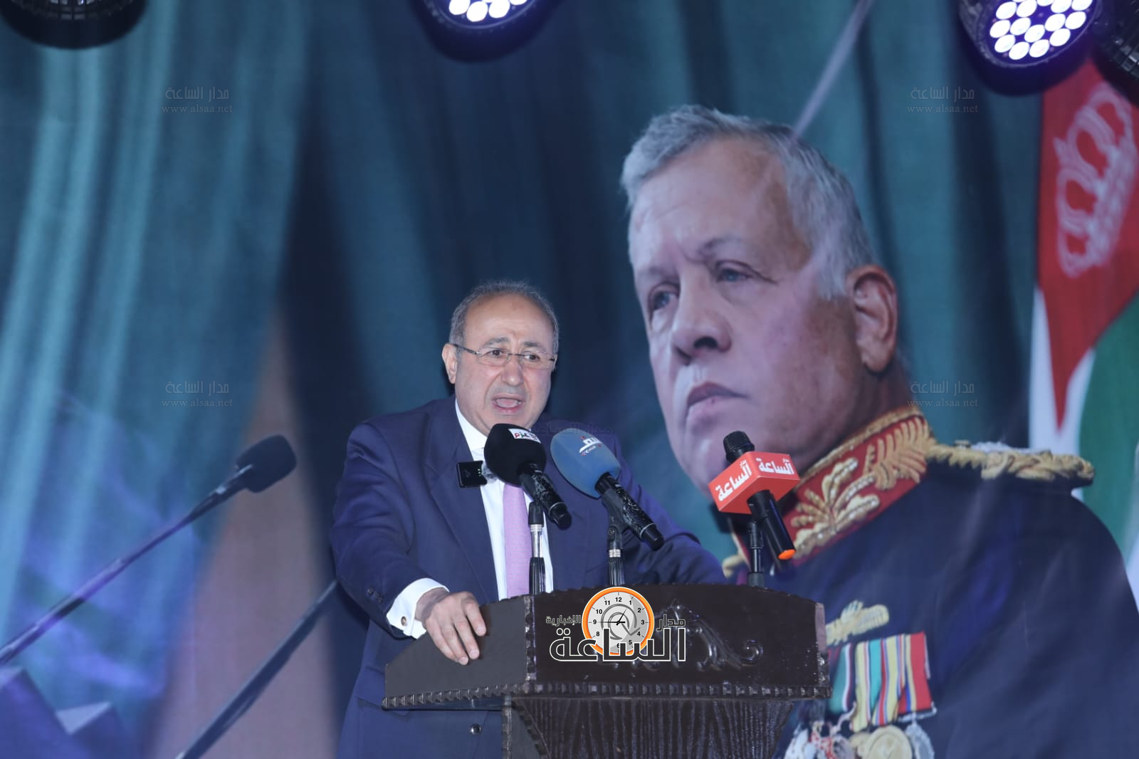 Madar Al-Saa Images 0.23187222855735024