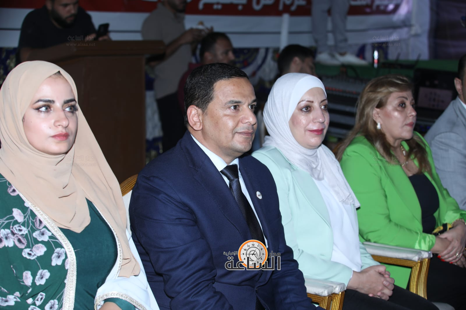 Madar Al-Saa Images 0.9469891530496166