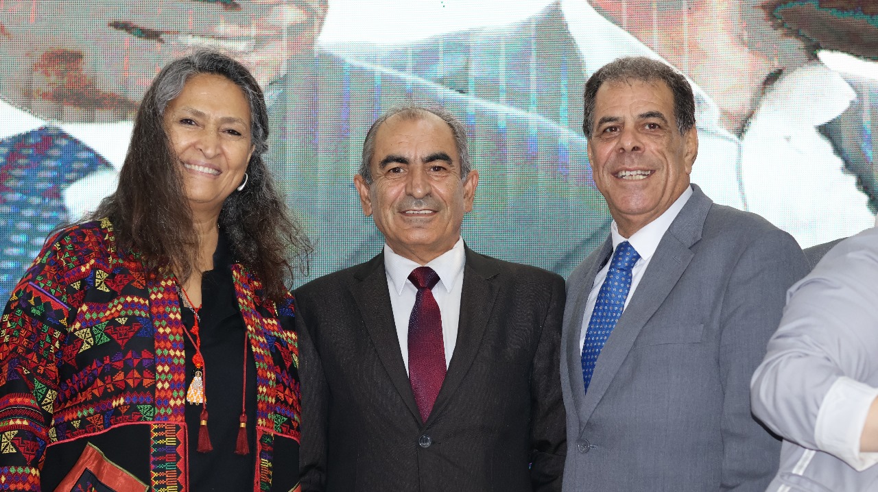 Madar Al-Saa Images 0.21015259727257551