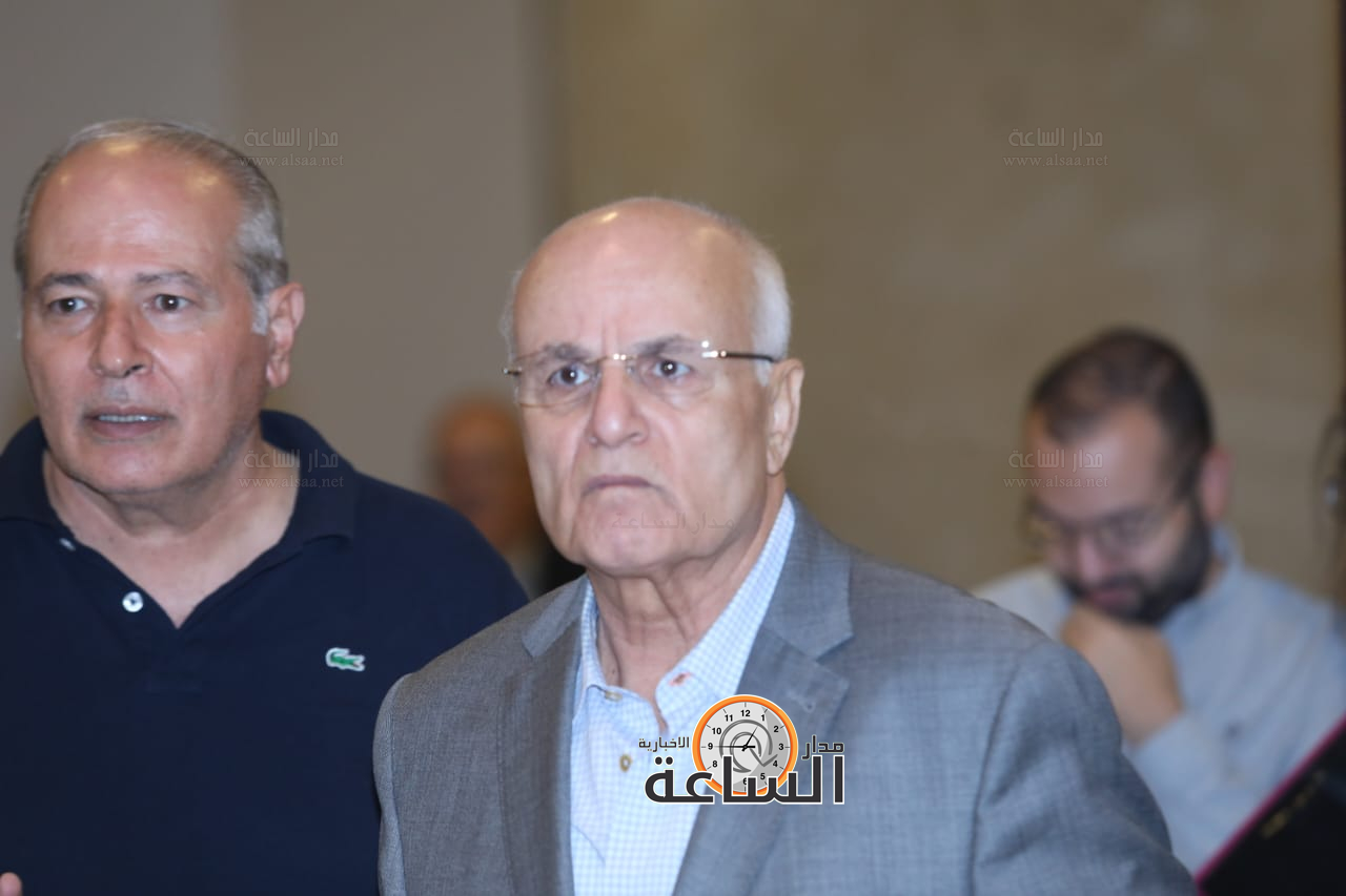 Madar Al-Saa Images 0.1495953064797817