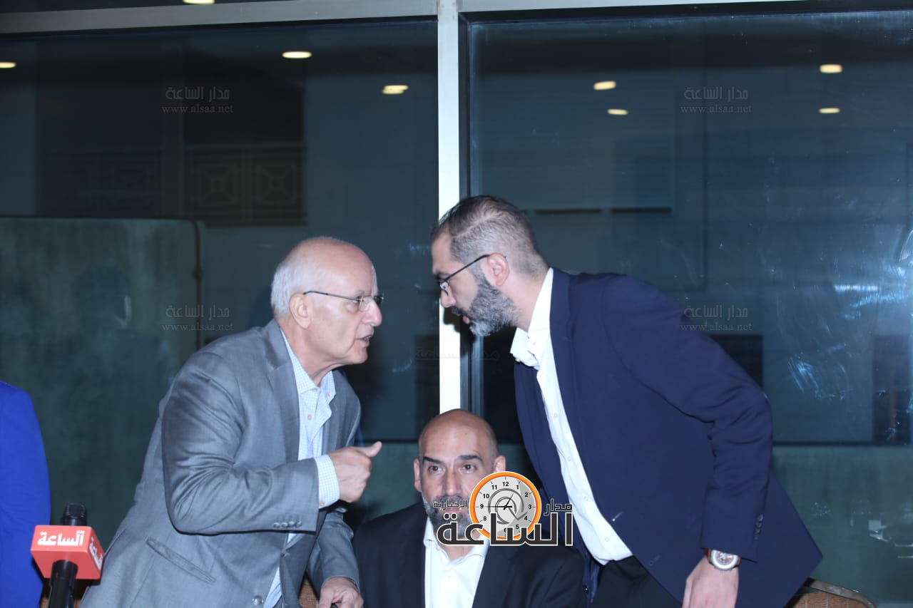 Madar Al-Saa Images 0.1667561528480408