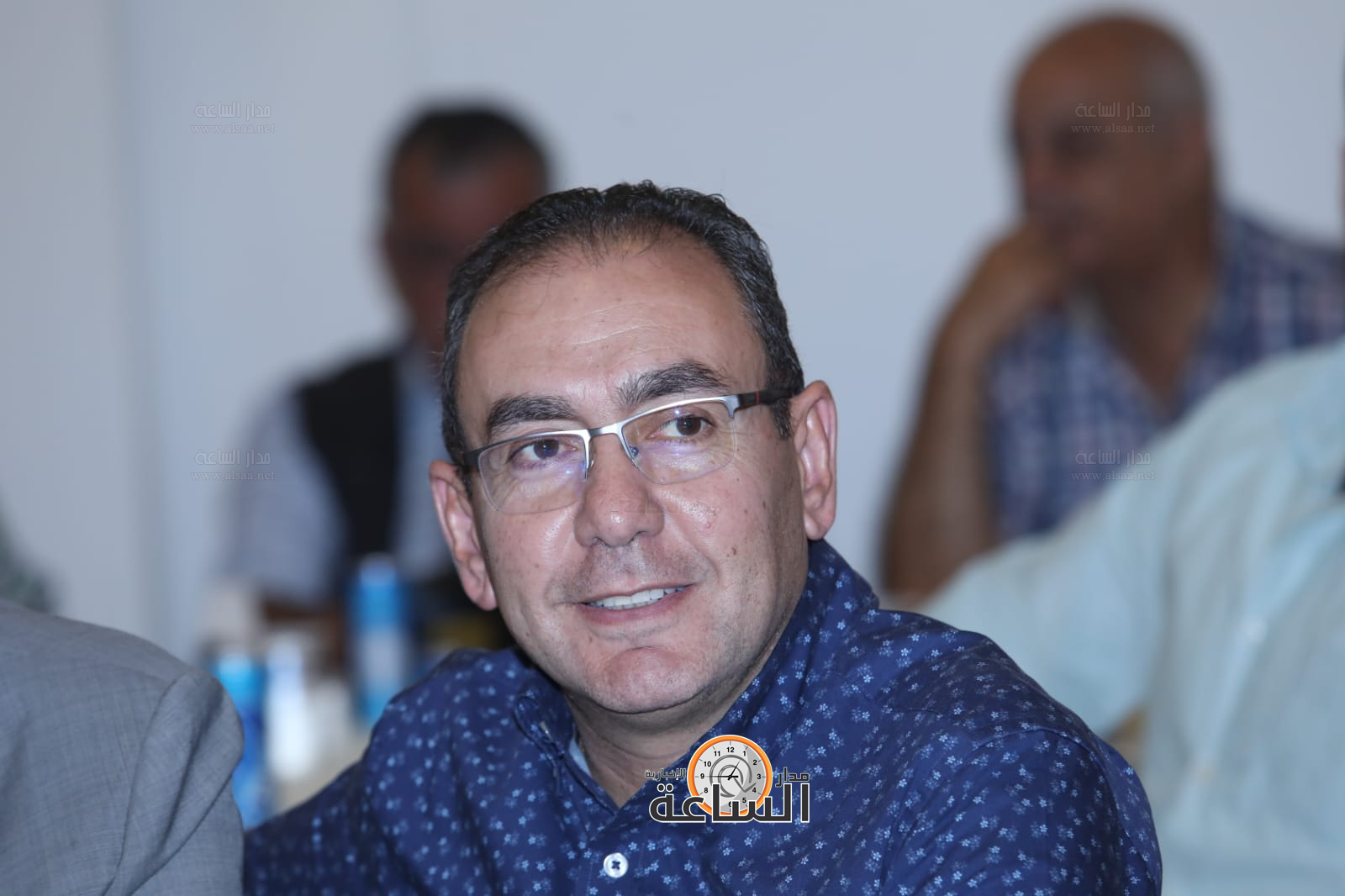 Madar Al-Saa Images 0.6366219385638858