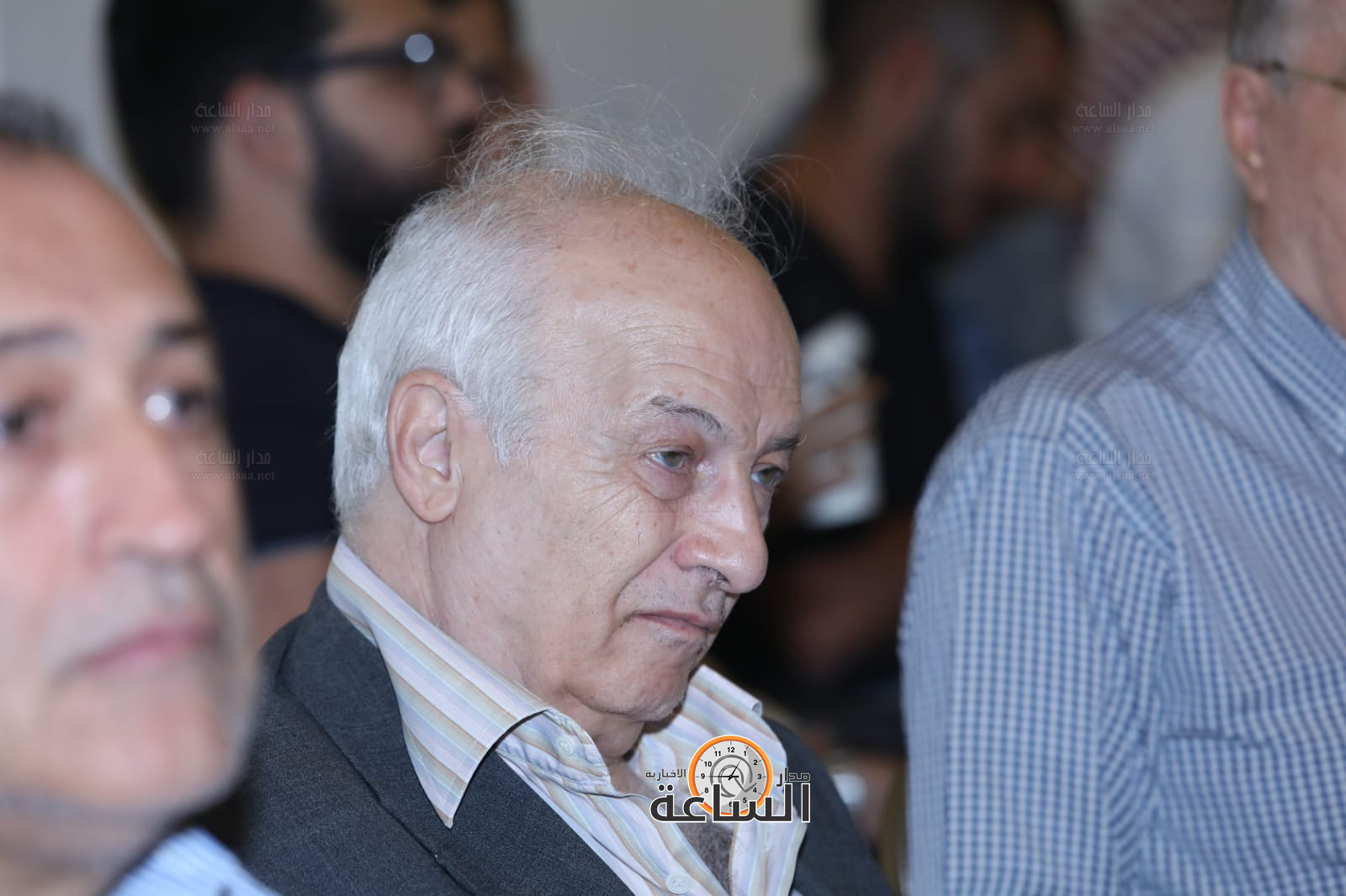 Madar Al-Saa Images 0.082533644748221