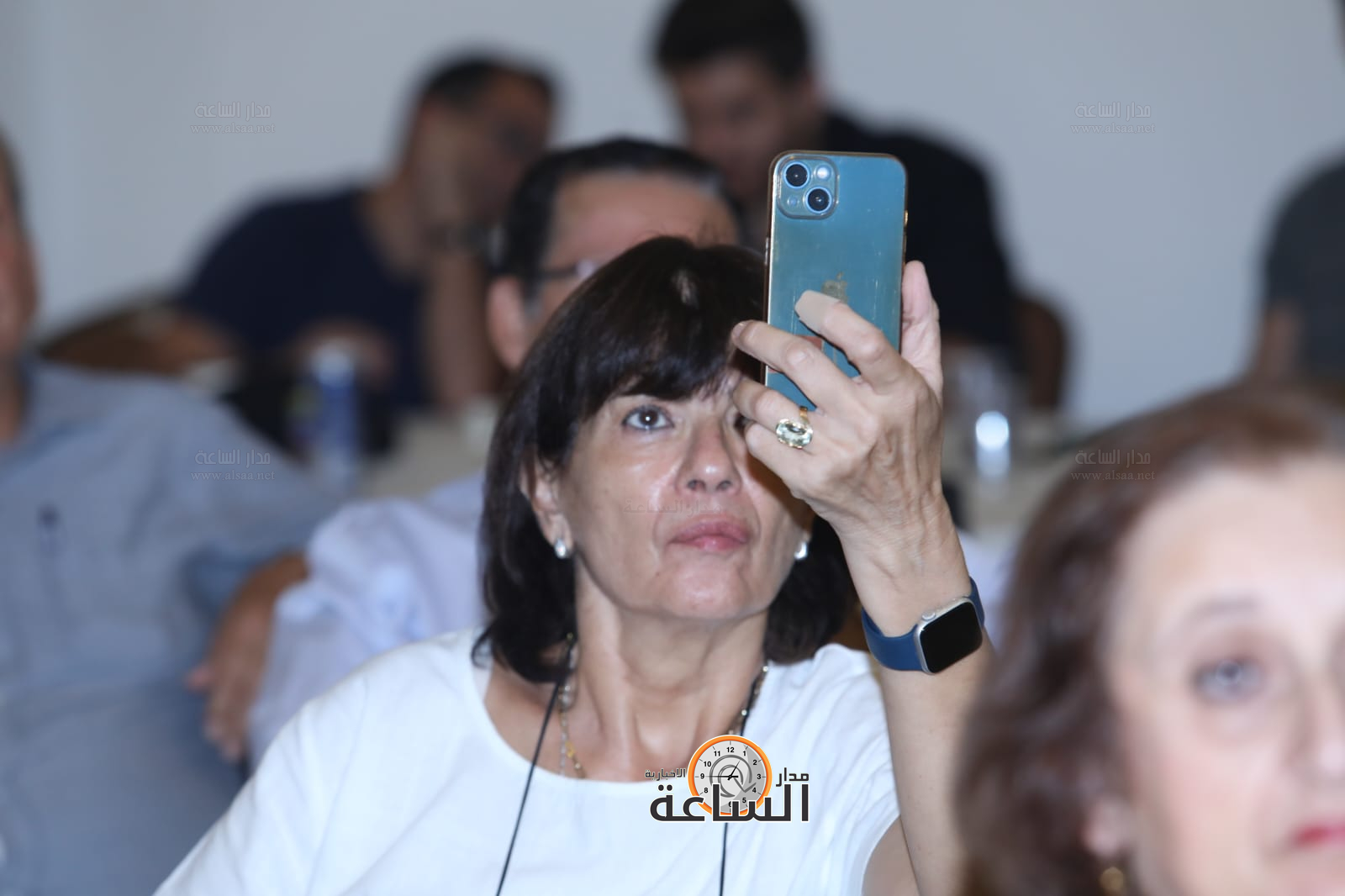 Madar Al-Saa Images 0.9610613155907324