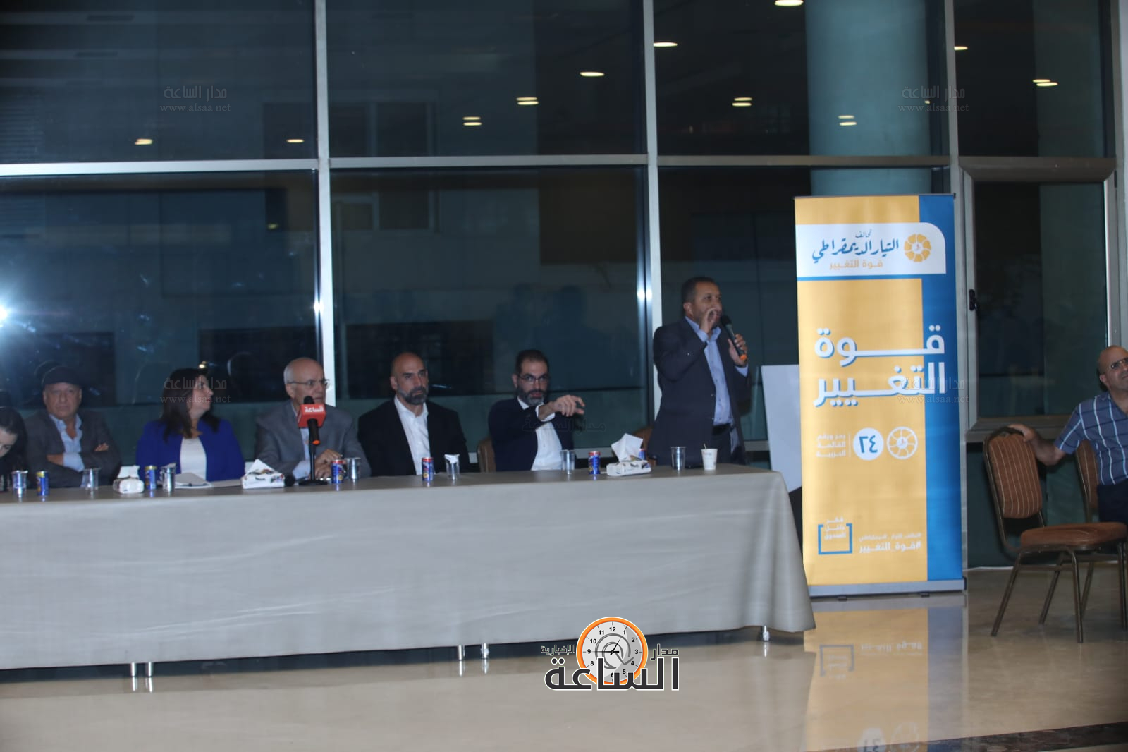 Madar Al-Saa Images 0.35066845819391324