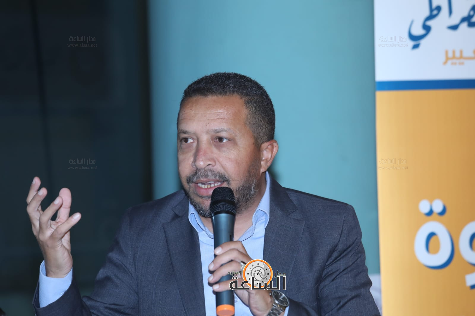 Madar Al-Saa Images 0.4336790739489049