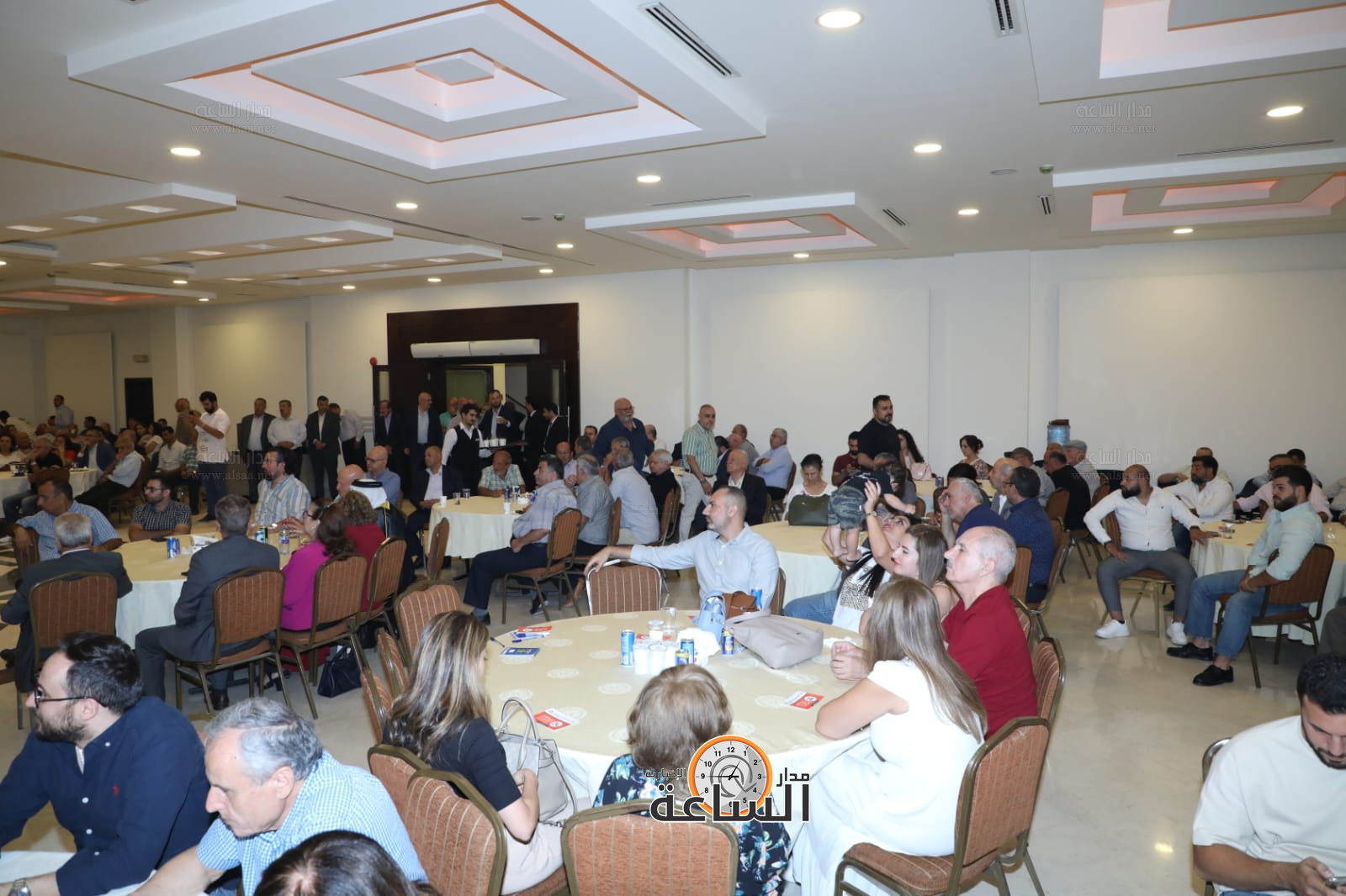 Madar Al-Saa Images 0.6379002024885416