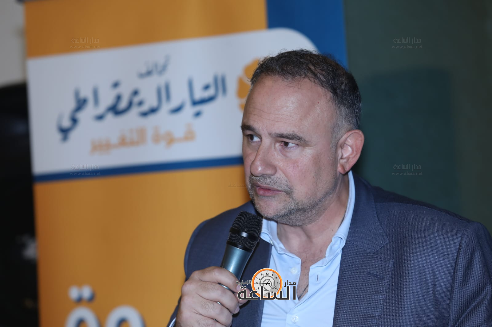 Madar Al-Saa Images 0.3399044861172418