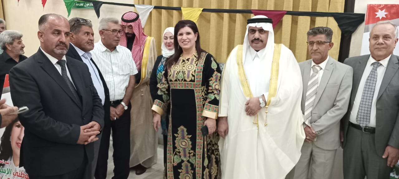 Madar Al-Saa Images 0.18581805516416172