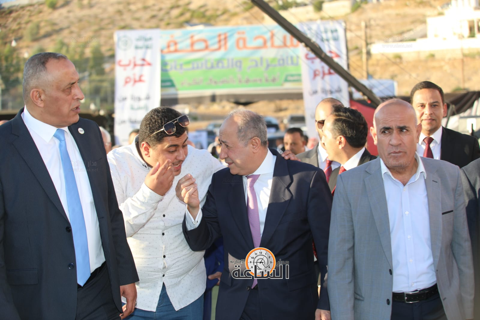 Madar Al-Saa Images 0.7220743586562153