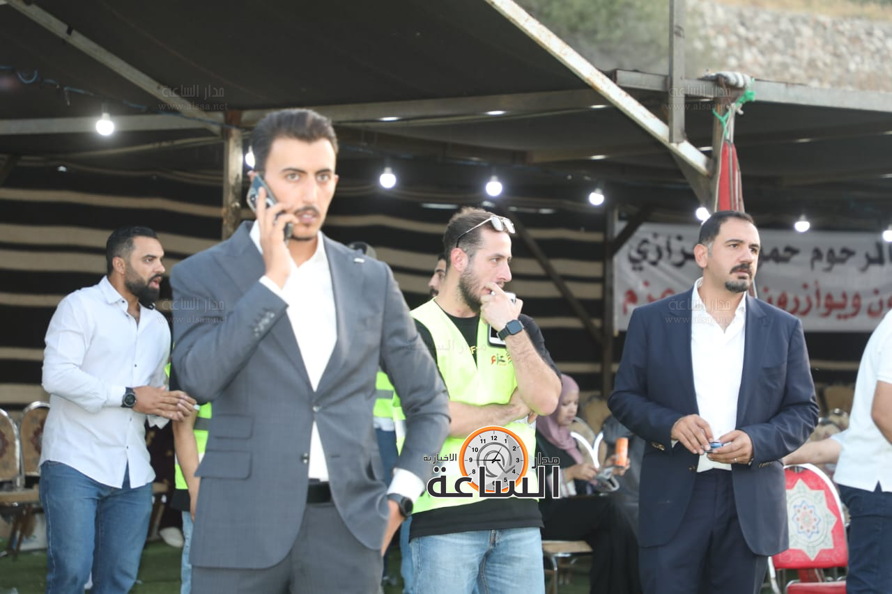 Madar Al-Saa Images 0.4208108211456696