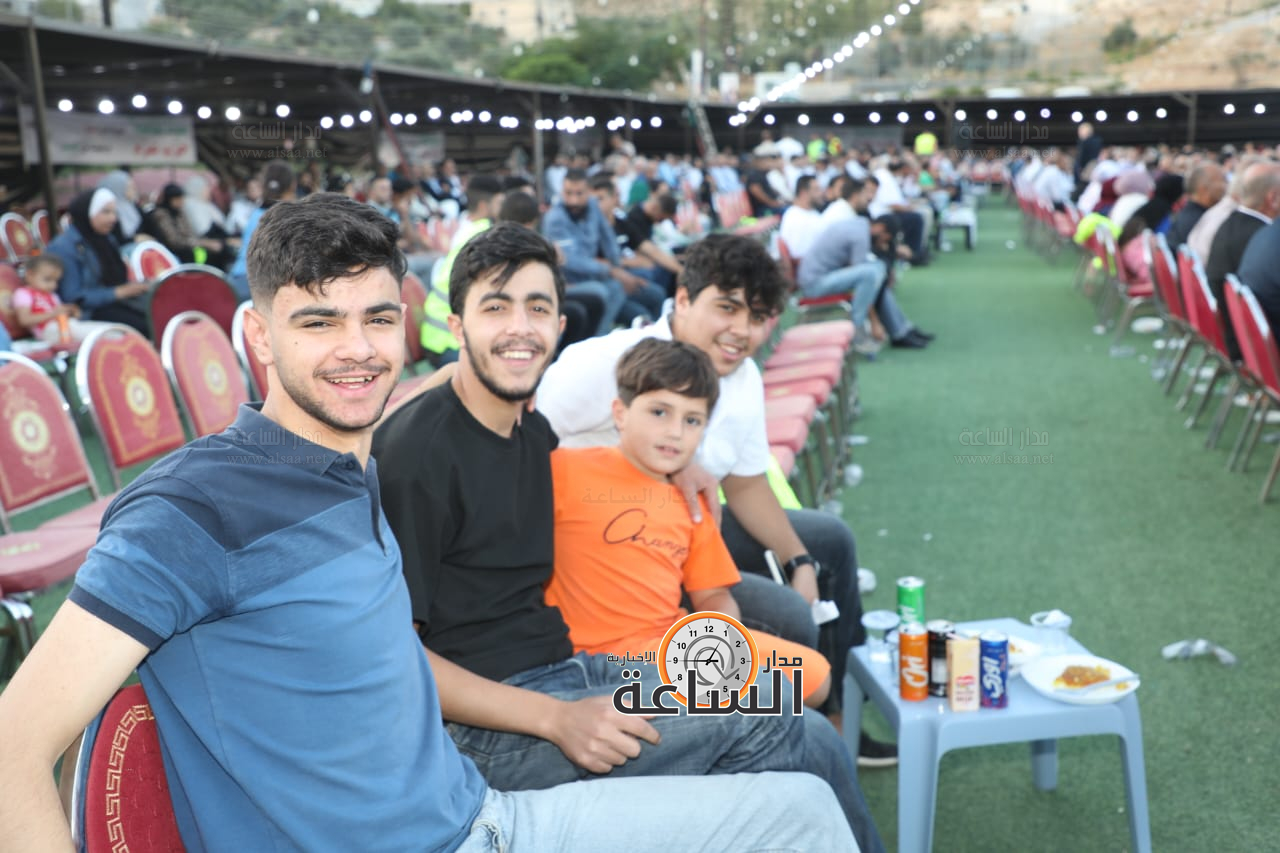 Madar Al-Saa Images 0.41648499232607206