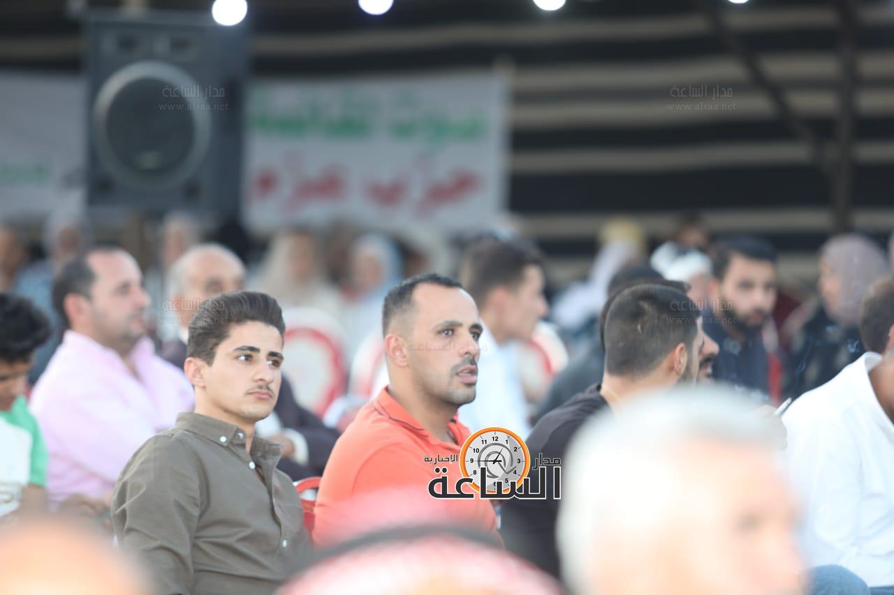 Madar Al-Saa Images 0.4834475141536674