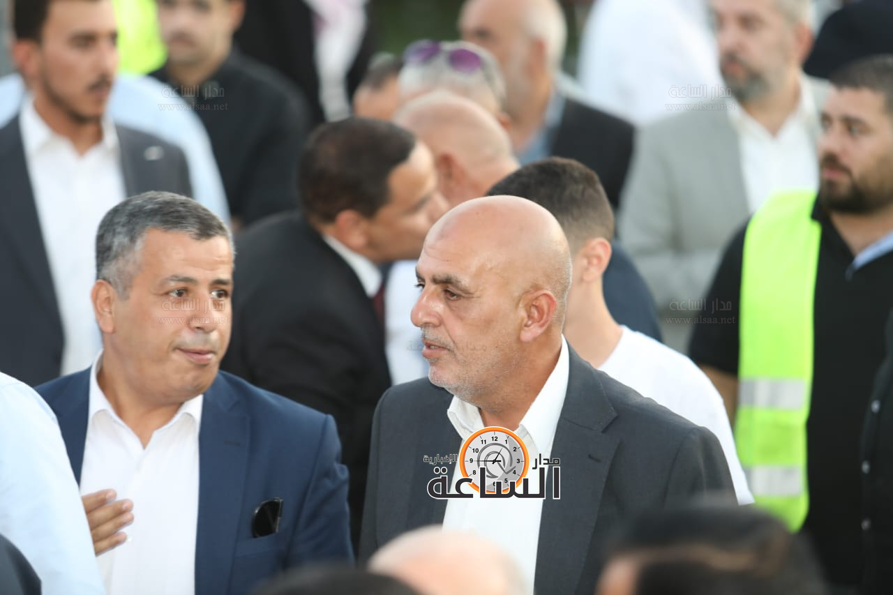 Madar Al-Saa Images 0.2934706324026086