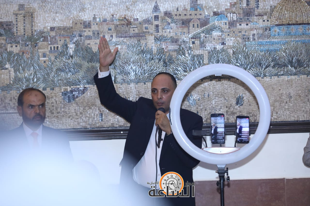 Madar Al-Saa Images 0.5761386043162533