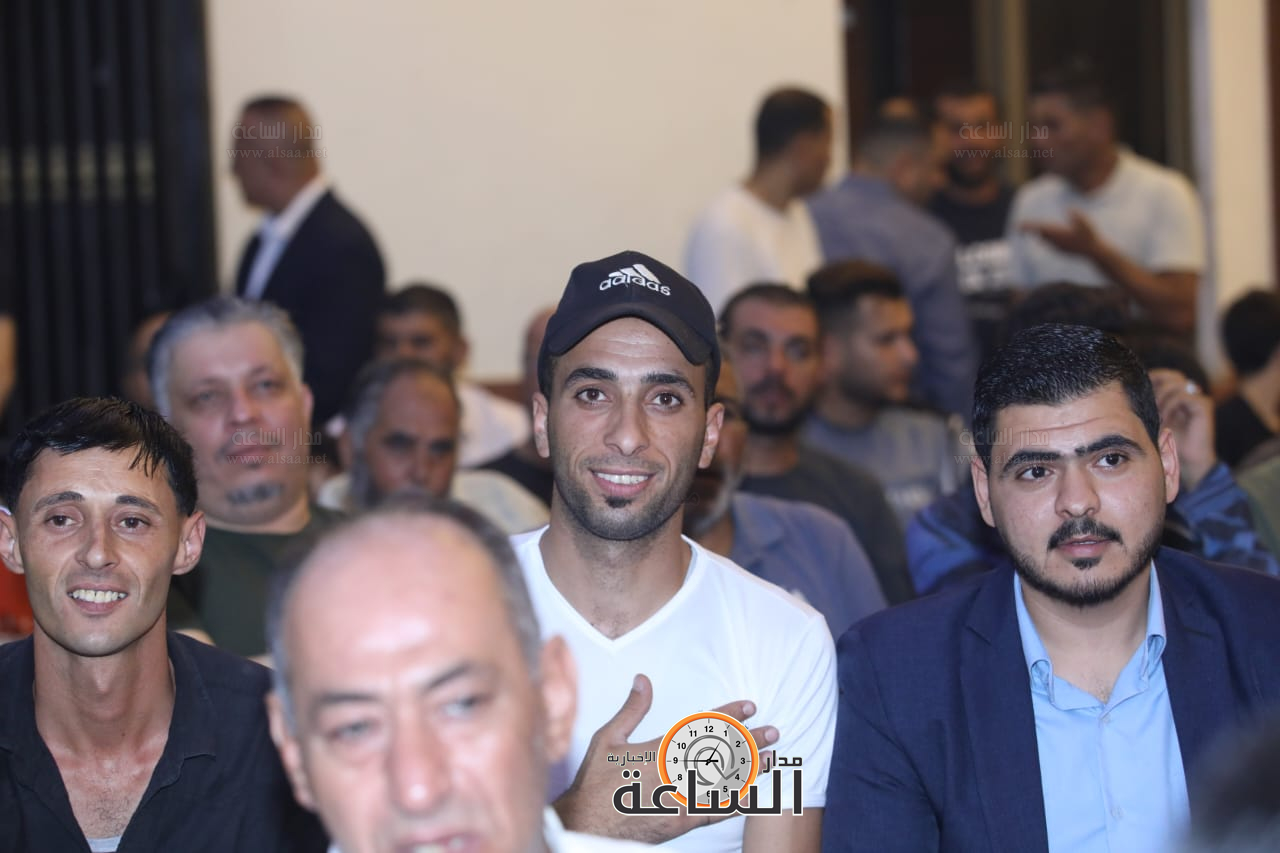 Madar Al-Saa Images 0.5822087054522107