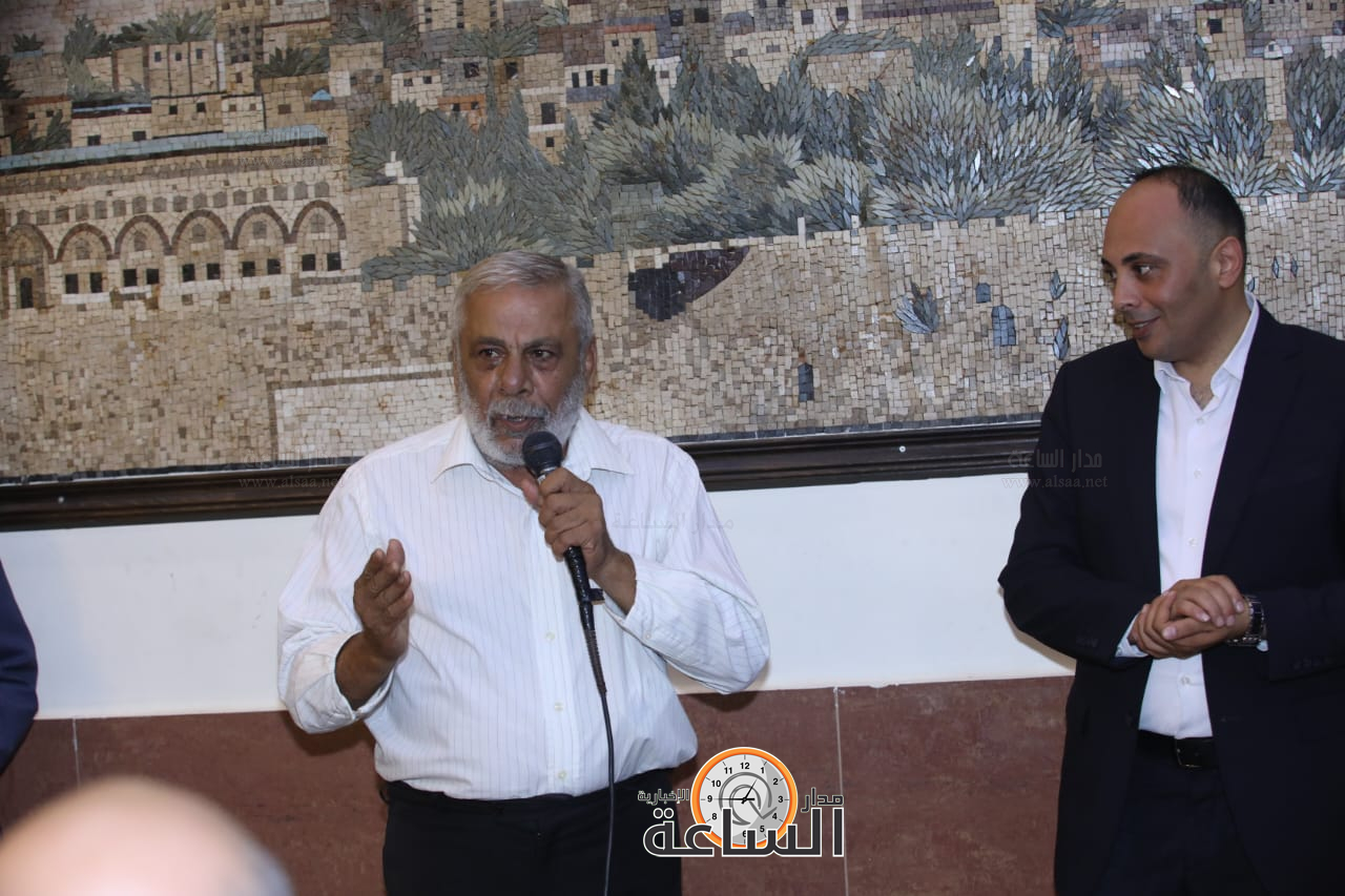 Madar Al-Saa Images 0.1222421642943381