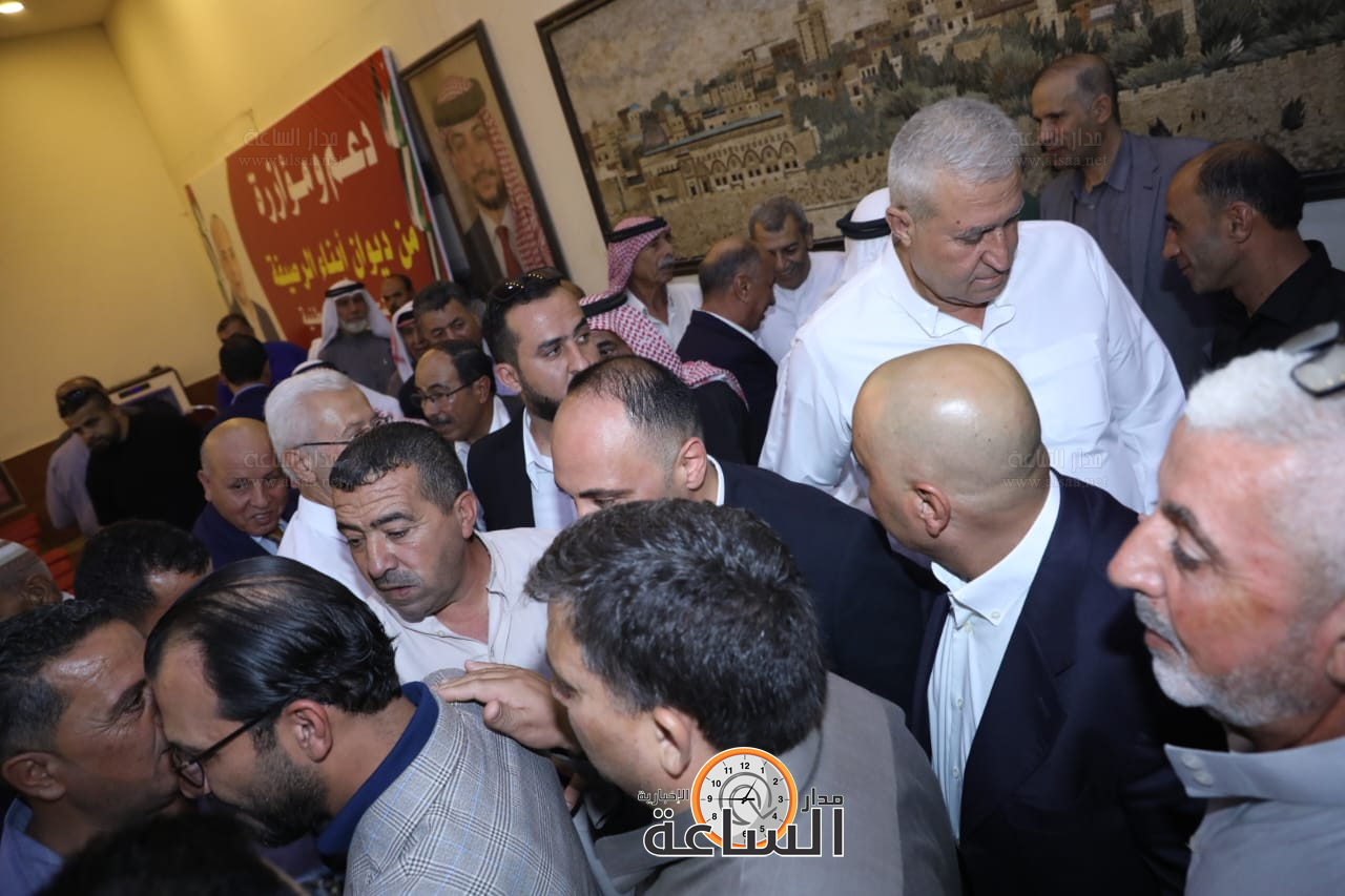 Madar Al-Saa Images 0.8654282159946685