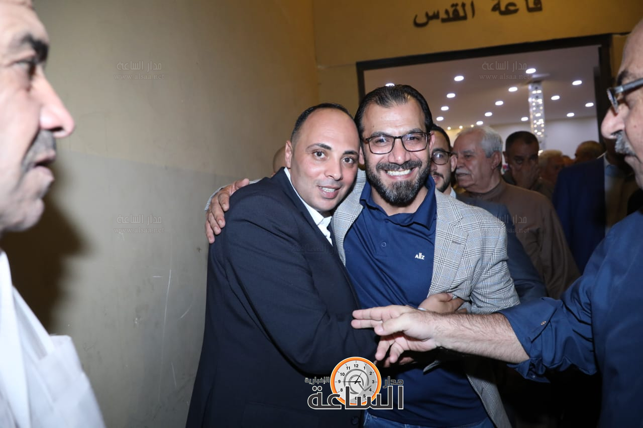 Madar Al-Saa Images 0.7291540843634821