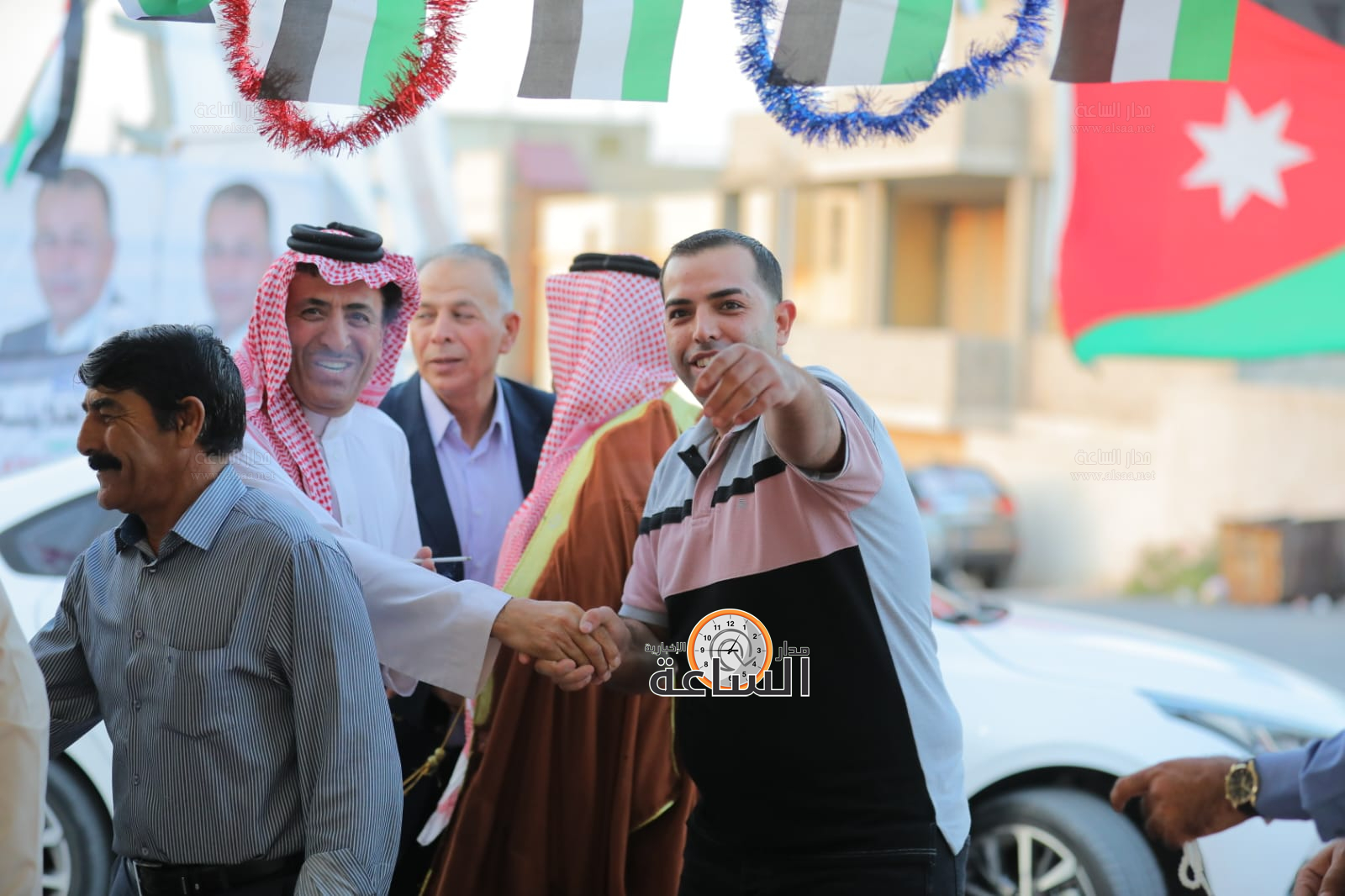 Madar Al-Saa Images 0.39619674424903284