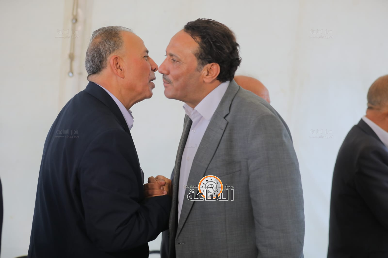 Madar Al-Saa Images 0.17457185661164565