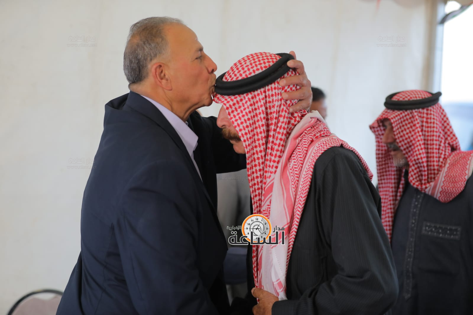 Madar Al-Saa Images 0.2356417846979928